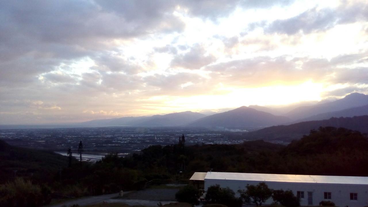 شقة 日初山莊 Sunrise Taitung Fuyuan المظهر الخارجي الصورة